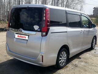 2016 Toyota Noah III (R80), серый, 1855000 рублей, вид 5