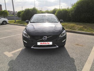 2017 Volvo S60 Cross Country, чёрный, 2990000 рублей, вид 2