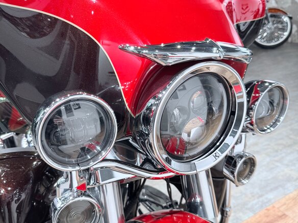 2011 Harley-Davidson Electra Glide, красный, 1399000 рублей - вид 24