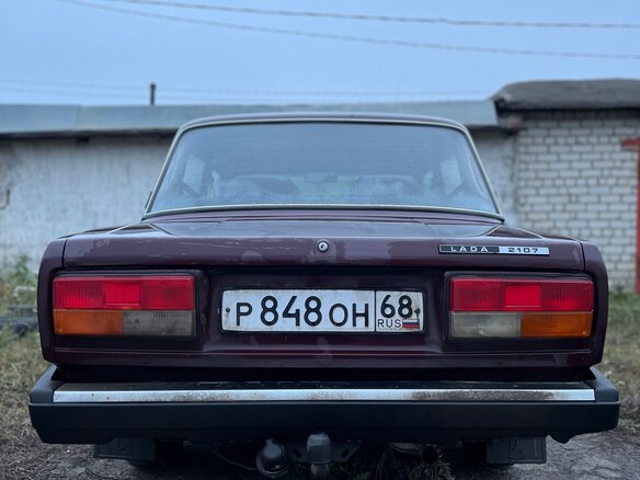 2008 Lada (ВАЗ) 2107, пурпурный - вид 4