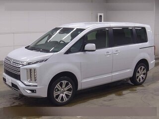 2025 Mitsubishi Delica D:5 I Рестайлинг, белый, 3500000 рублей, вид 1