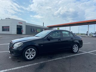 2010 Mercedes-Benz C-Класс 180 BlueEFFICIENCY III (W204), чёрный, 1100000 рублей, вид 1