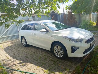 2019 Kia Ceed III, белый, 2120000 рублей, вид 2