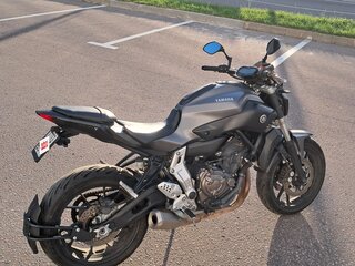 2014 Yamaha MT-07 (FZ-07), чёрный, 550000 рублей, вид 4