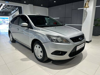 2009 Ford Focus II Рестайлинг, серебристый, 468000 рублей, вид 2