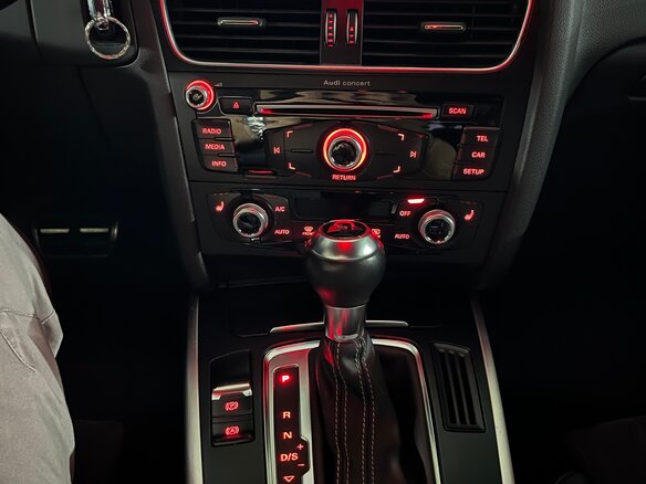 2016 Audi S5 I (8T) Рестайлинг, пурпурный, 2500000 рублей - вид 17