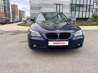 2004 BMW 5 серии 520i V (E60/E61), синий, 1500000 рублей, вид 1