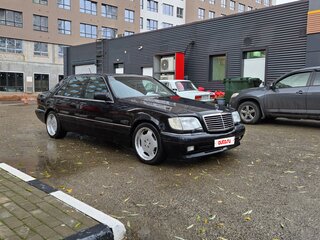 1996 Mercedes-Benz S-Класс 420 Long III (W140) Рестайлинг, чёрный, 1850000 рублей, вид 3