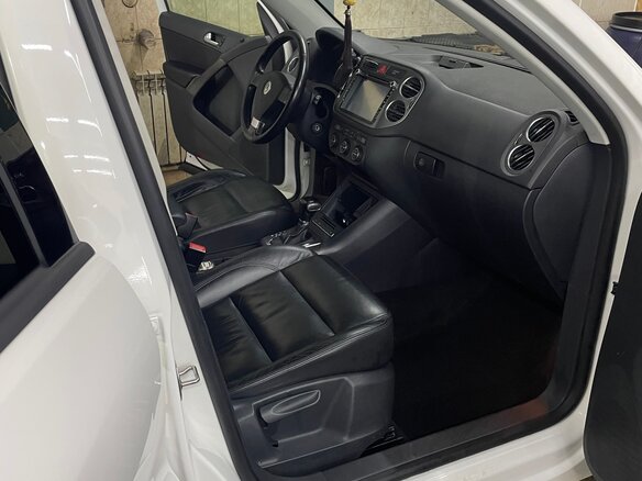 2008 Volkswagen Tiguan I, белый, 1250000 рублей - вид 6