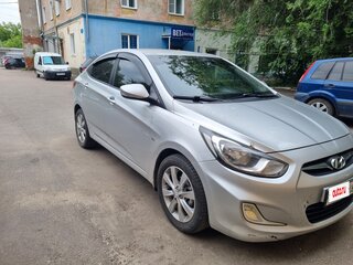 2011 Hyundai Solaris I, чёрный, 700000 рублей, вид 2