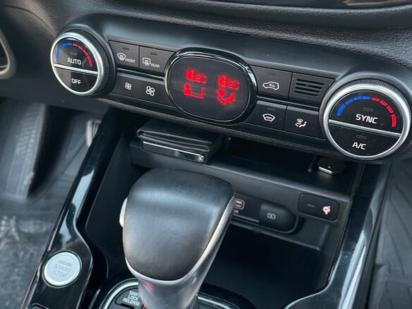 2019 Kia Soul III, чёрный, 1820000 рублей - вид 23