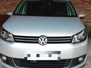 2012 Volkswagen Touran I Рестайлинг 2, серебристый, 1990000 рублей, вид 1