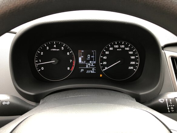 2017 Hyundai Creta I, серый, 2000000 рублей - вид 9