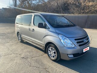 2013 Hyundai H-1 II, серебристый, 1770000 рублей, вид 3