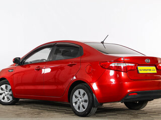 2014 Kia Rio 5-speed III, красный, 799000 рублей, вид 4