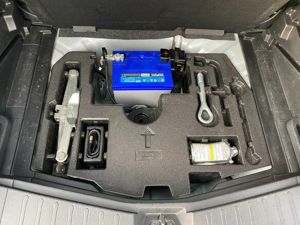2018 Nissan Note e-Power II Рестайлинг, белый, 1150000 рублей - вид 16