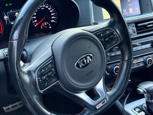 2018 Kia Optima IV, коричневый, 2450000 рублей - вид 7