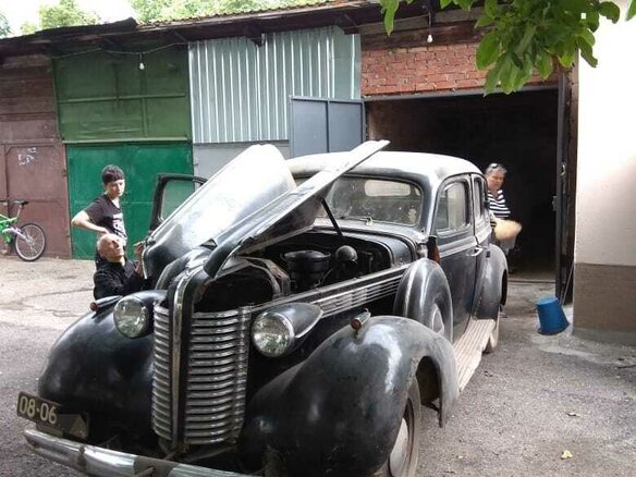 1942 Buick Special I, чёрный