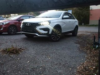 2023 Lada (ВАЗ) Vesta Cross I Рестайлинг (NG), белый, 1450000 рублей, вид 4