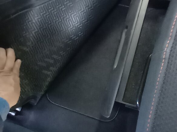 2008 Renault Scenic Conquest II Рестайлинг, оранжевый, 900000 рублей - вид 10