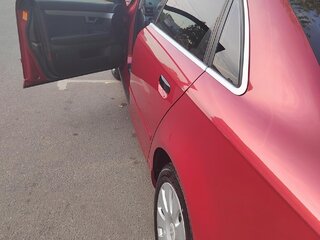 2006 Audi A4 III (B7), красный, 600000 рублей, вид 4