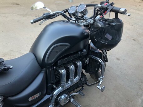 2010 Triumph Rocket 3, чёрный, 1290000 рублей, вид 5