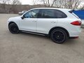 2012 Porsche Cayenne Diesel II (958), белый, 3600000 рублей - вид 2