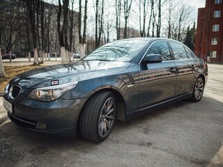 2008 BMW 5 серии 525i V (E60/E61) Рестайлинг, серый, 2500000 рублей, вид 1