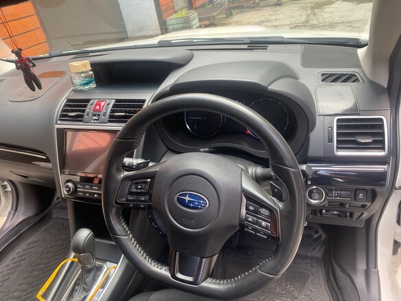 2018 Subaru Levorg I Рестайлинг, белый, 1740000 рублей - вид 11