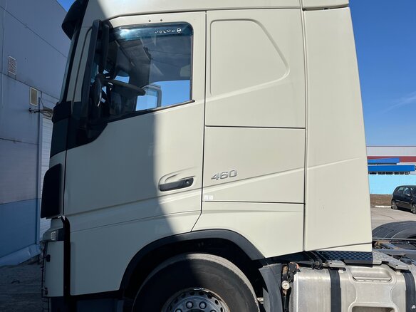 2015 Volvo FH, серый, 7250000 рублей - вид 11