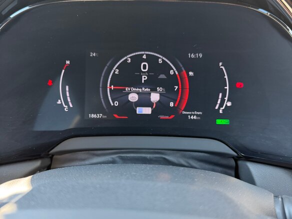 2022 Lexus RX 500h V, чёрный, 10600000 рублей - вид 14