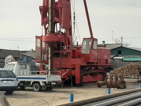 1980 KATO PF1200, красный, 8000000 рублей, вид 4