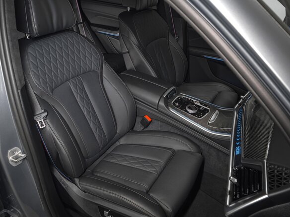 2024 BMW X5 40d IV (G05/G18) Рестайлинг, серый - вид 26