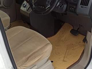 2009 Mitsubishi Delica D:5 I, белый, 1350000 рублей, вид 3