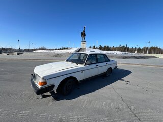 1992 Volvo 240 Series, белый, 170000 рублей, вид 2