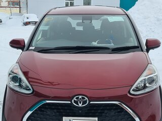 2019 Toyota Sienta II Рестайлинг, красный, 1610000 рублей, вид 1