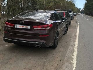 2018 Kia Optima IV Рестайлинг, красный, 2000000 рублей, вид 2