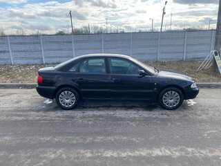 1997 Audi A4 I (B5), чёрный, 300000 рублей, вид 4