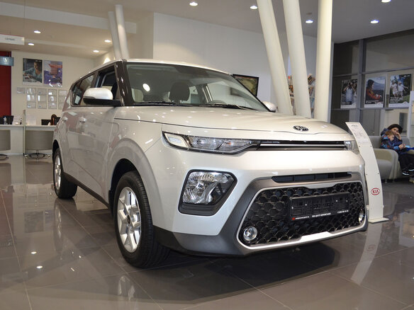 2021 Kia Soul III, серебристый - вид 4