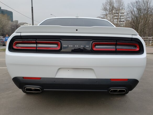 2019 Dodge Challenger III Рестайлинг 2, белый - вид 15