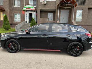 2019 Kia K3 II, чёрный, 1700000 рублей, вид 3
