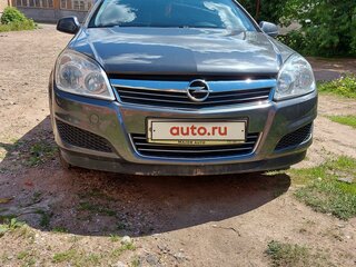 2011 Opel Astra H Рестайлинг, серый, 700000 рублей, вид 1