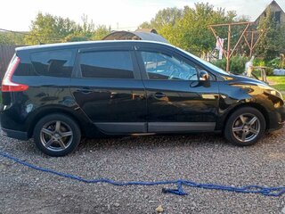 2011 Renault Scenic III, чёрный, 1050000 рублей, вид 2