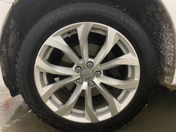 2010 Audi Q5 I (8R), белый - вид 14