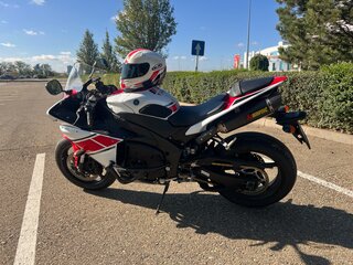 2013 Yamaha YZF-R1, белый, 1210000 рублей, вид 5