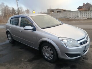 2008 Opel Astra 5-speed H Рестайлинг, серебристый, 400000 рублей, вид 4