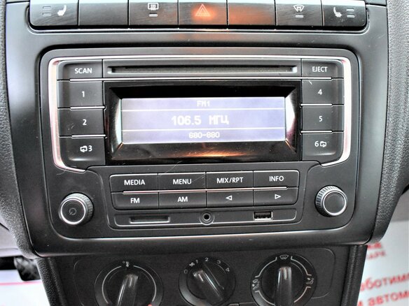 2013 Volkswagen Polo V, синий - вид 15