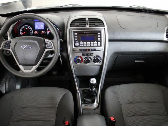 2015 Chery Tiggo (T11) I Рестайлинг (FL), серый - вид 8