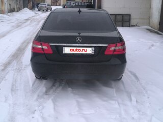 2012 Mercedes-Benz E-Класс 200 7G-Tronic IV (W212, S212, C207), чёрный, 1500000 рублей, вид 2