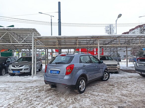 2011 SsangYong Actyon II, серый - вид 2